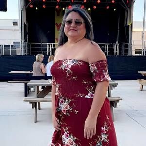 Meet your Posher, Deborah